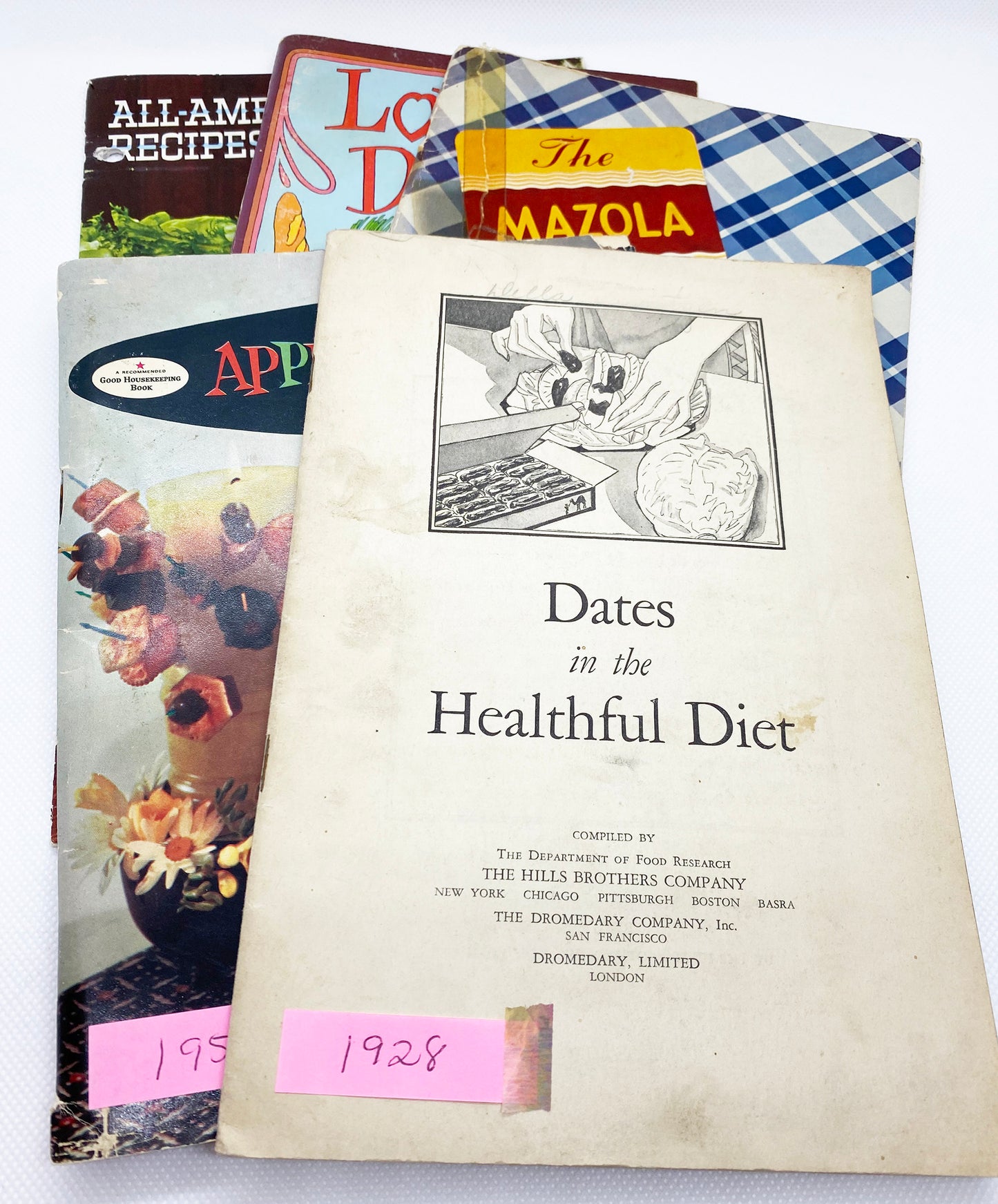 Vintage Recipe booklets from 1928, 1939, 1958, 1960, 1970 (etsy image id: 4305401441)