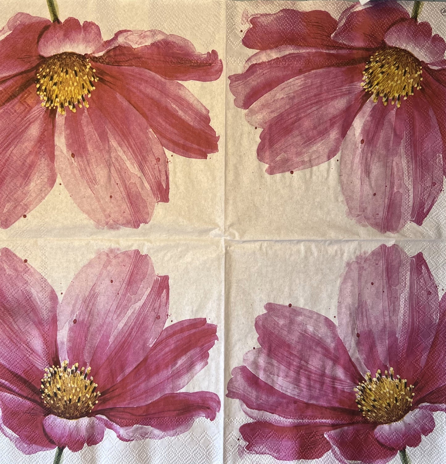 Artistic napkins Florals and bee  illustrations, mixed media, collage, Paper crafting (etsy image id: 4806146508)