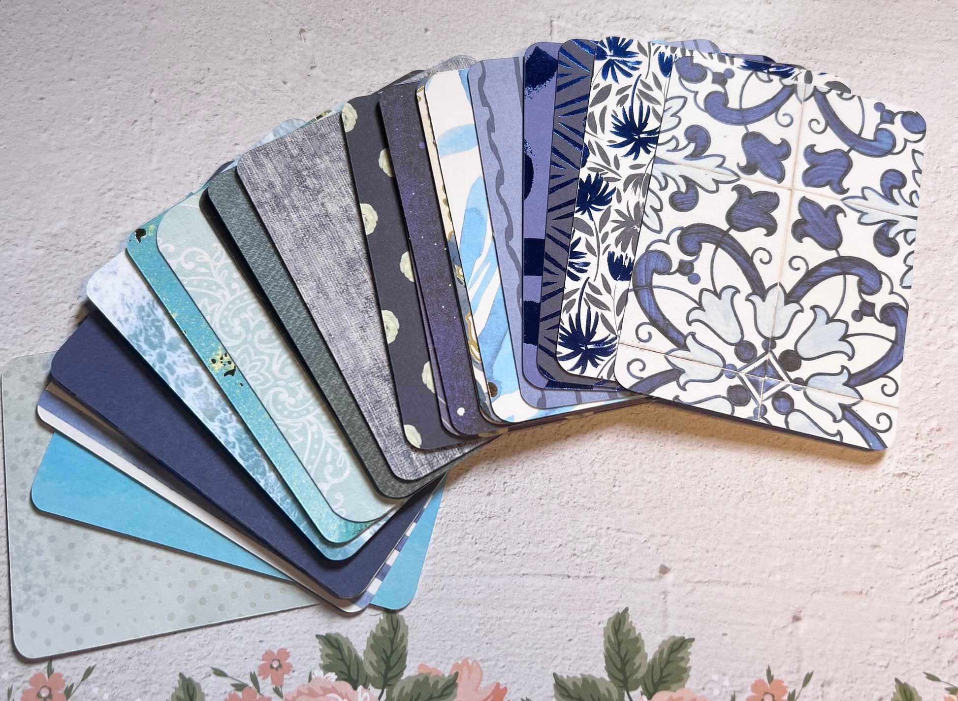 Blue-Themed Blank Planner Cards: 30 Unique 3x4" Journal Cards (etsy image id: 4885528340)