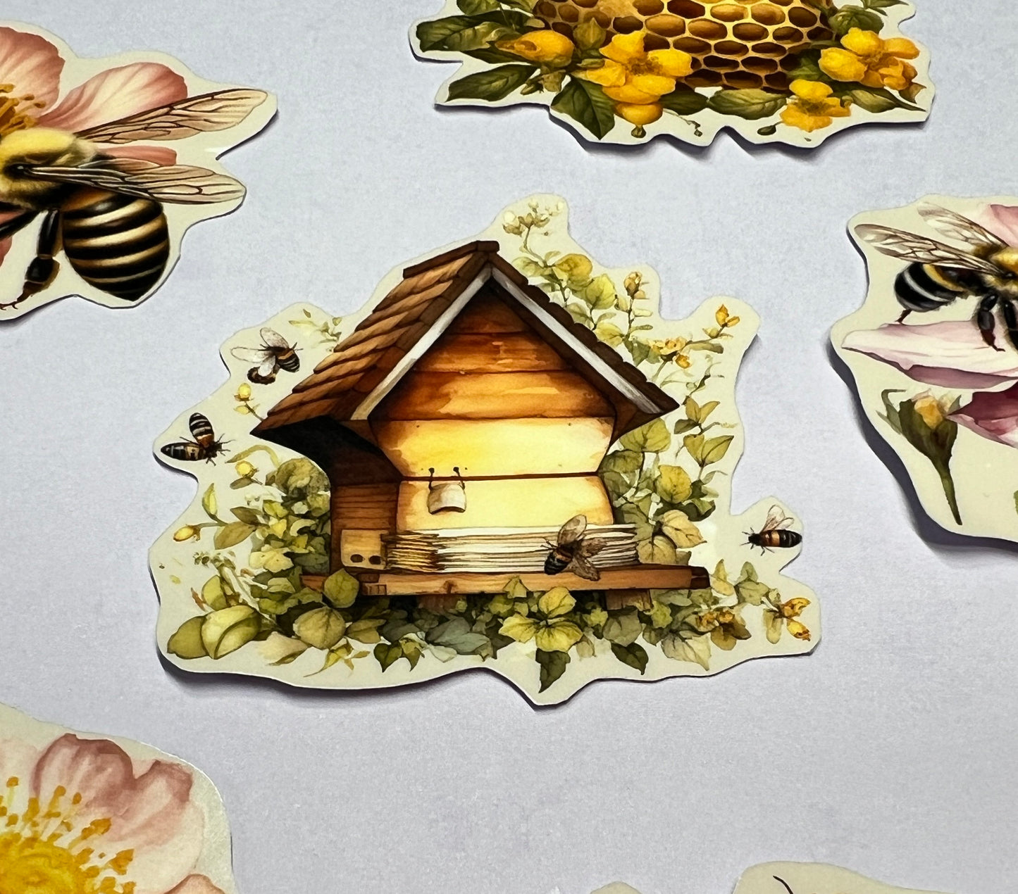 Bee House sticker (etsy image id: 5624305656)