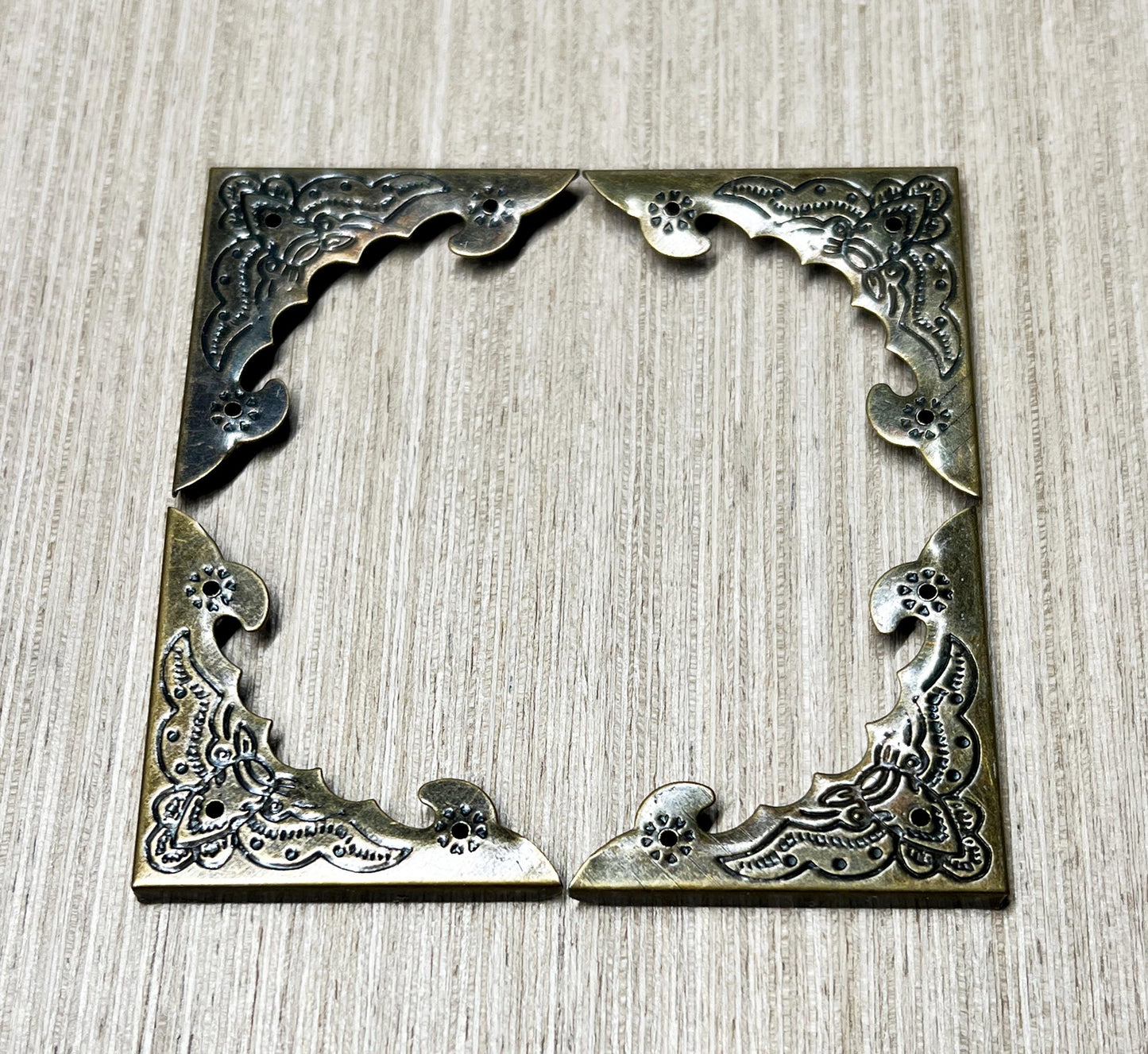 nail on box, artwork, book corners antique brass color (etsy image id: 6627388101)