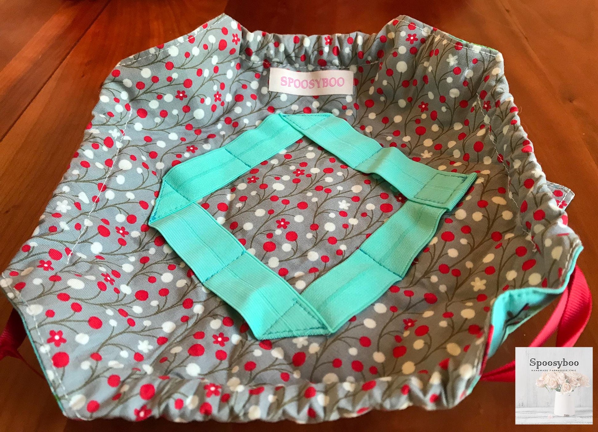 Essential Oil Pouch: 8-Bottle Fleece-Lined Holiday Print (etsy image id: 7012253406)