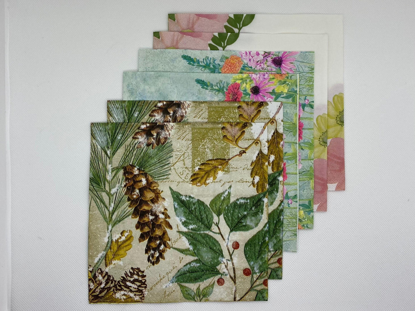 Floral Paper Napkins: Decoupage, Collage, Art Journal - 14 Pack (etsy image id: 7760620242)