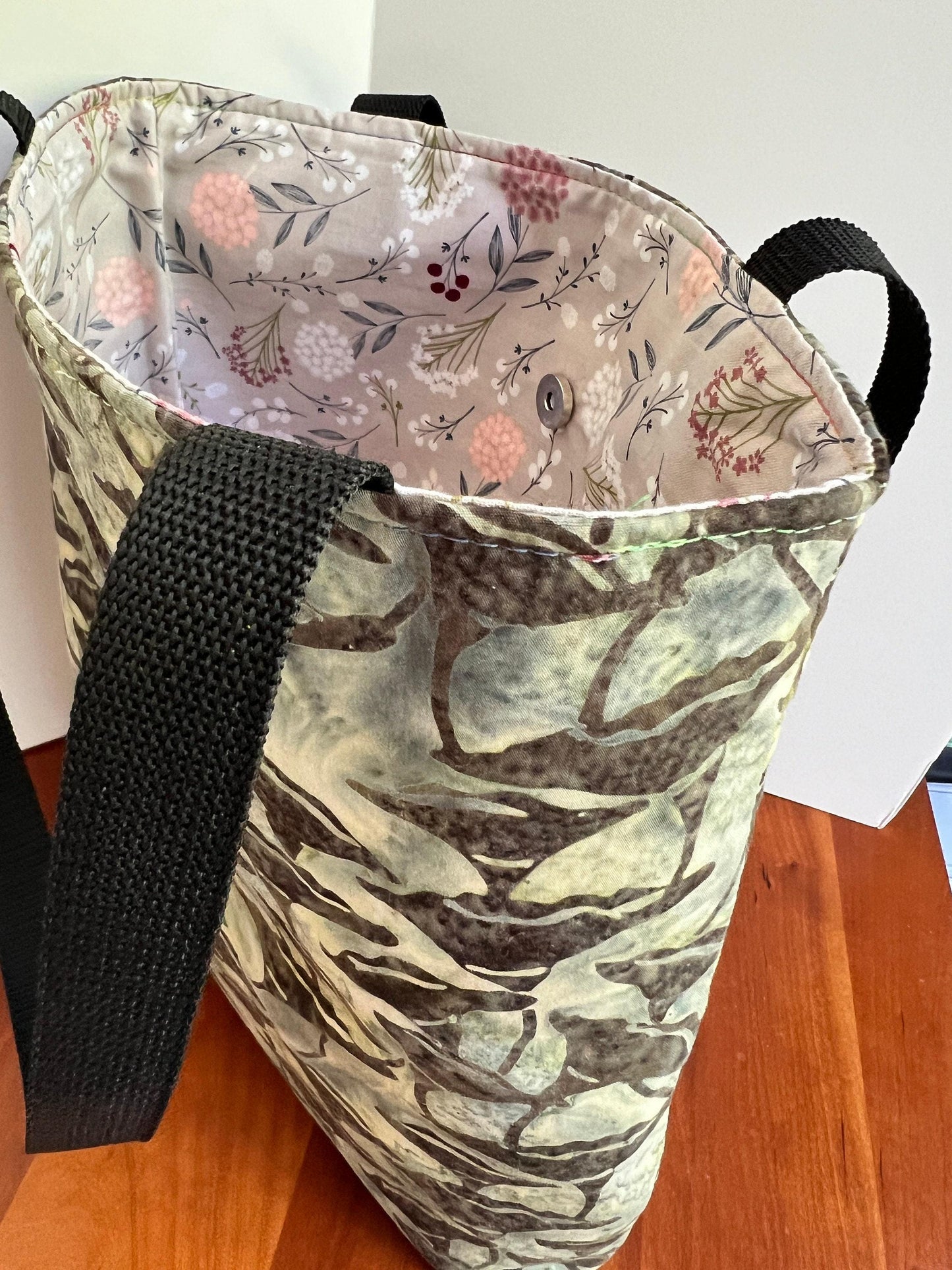 Handmade Tote Bag - Batik Gingko Leaf print fabric (etsy image id: 7808568781)